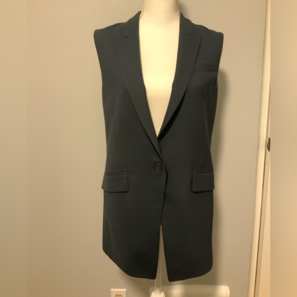 Navy Theory long vest size 6